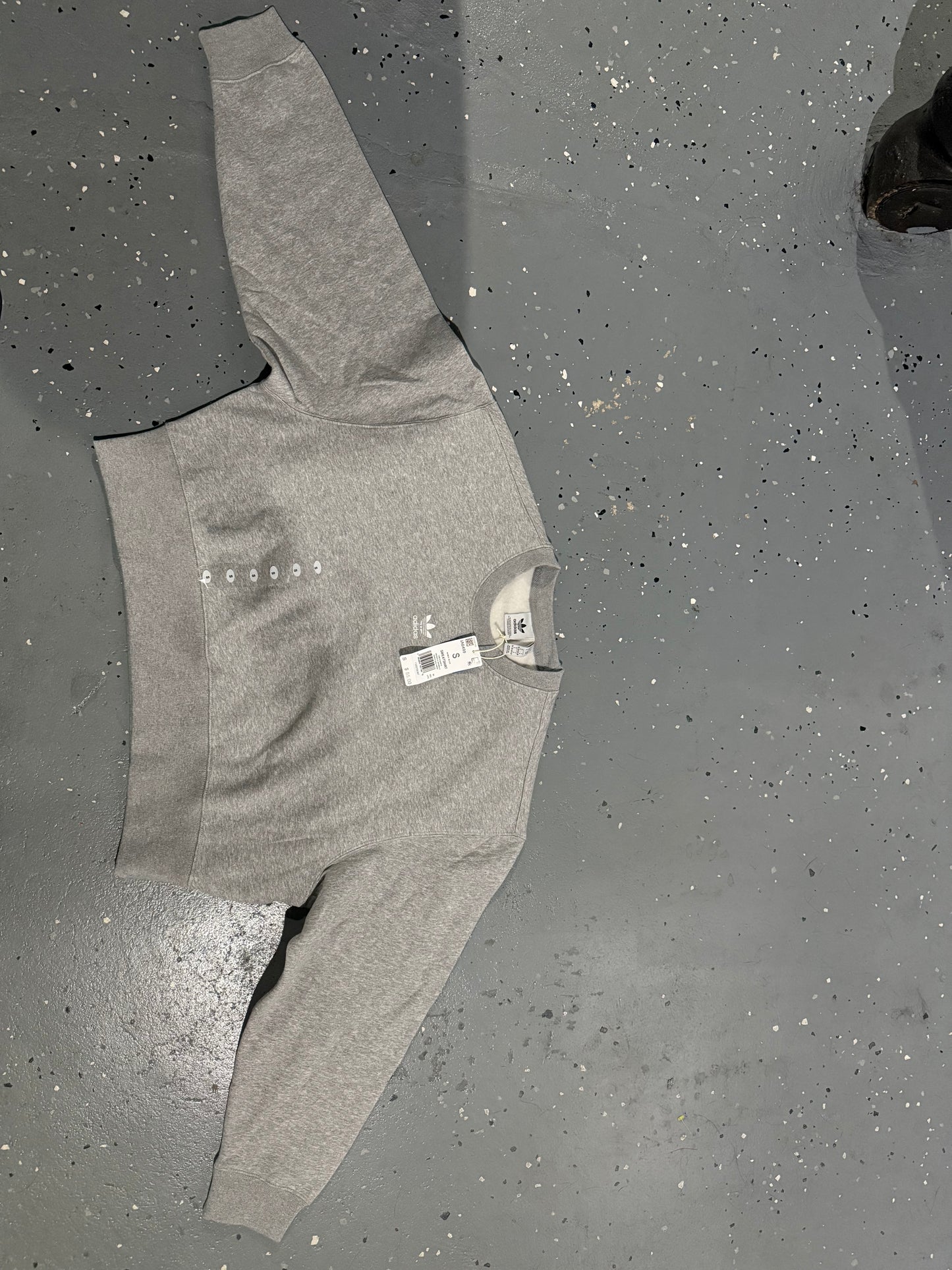 ADIDAS Essentials Women's Crewneck