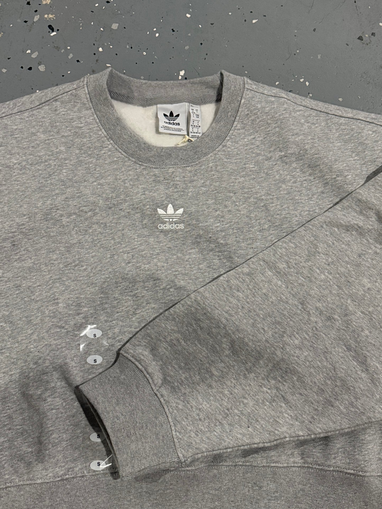 ADIDAS Essentials Women's Crewneck